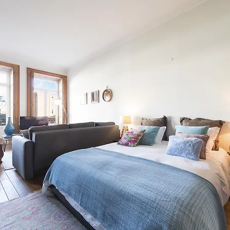 Lovelystay - Fontainhas Design Flat - Porto Downtown Apartment Porto